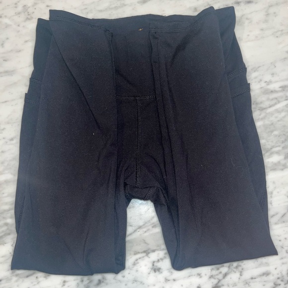 Danskin High Rise 7/8 leggings w/ bonded deep side pockets - Picture 9 of 15